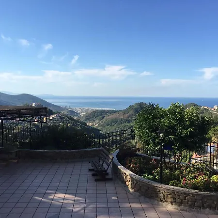 La Vecchia Fattoria 3* 萨莱诺